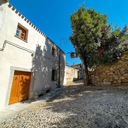 Relais 1893 בית נופש *
